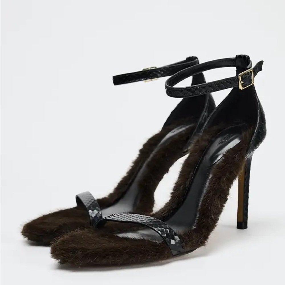 Zara Black Stiletto Heels with Brown Fur Trim